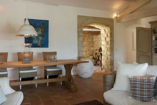A Classical Provencal Villa in Grimaud