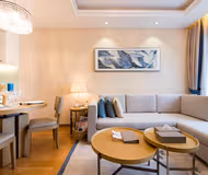 Houhaibin Road Serviced Apartments