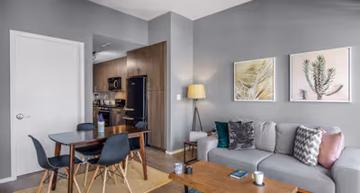 Spacious living area at West Scott Street #605 Serviced Apartment, Oldtown