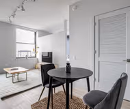 Comfy living area at S Wells St #1306 Serviced Apartment, The Loop