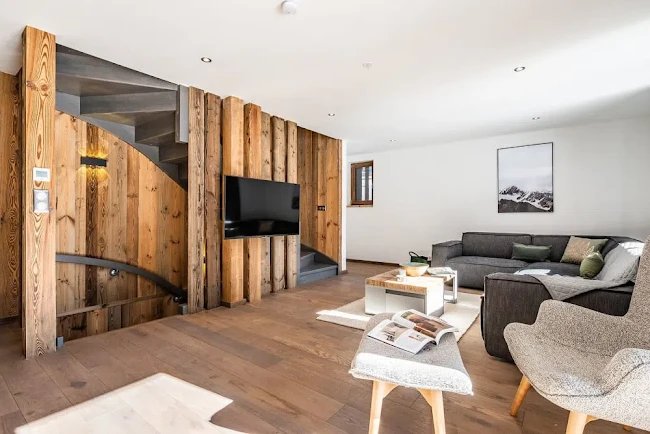 MESMERISING CHALET WITH HOT TUB IN CHAMONIX