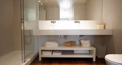 Chic Serviced Apartment