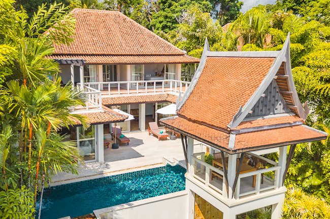 Delightful Villa Near Kata Beach