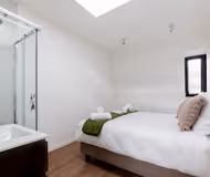 Enseignement  Serviced Apartment