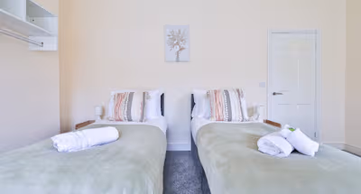 Tranquil 3-bed house in Cardiff