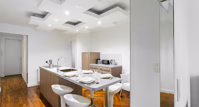 Ternes Serviced Apartment