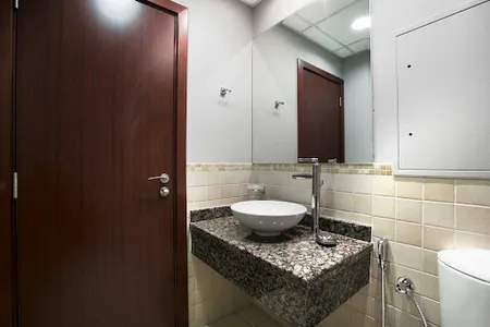 One bedroom Apartment In Shams JBR