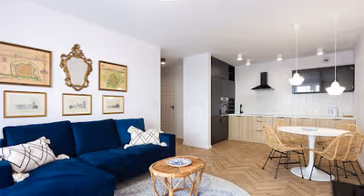 Listopada Serviced Apartment