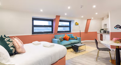 YourApartment - Clifton Village King and Sofa Bed