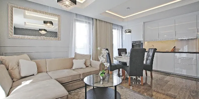 Chmielna Serviced Apartment
