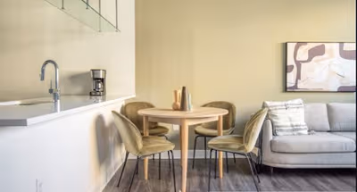 10th St N Serviced Apartments