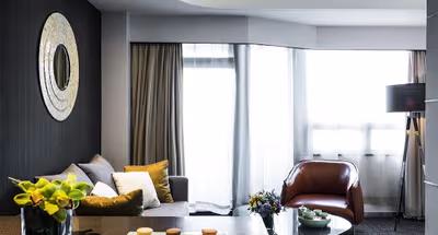 Shuicheng Road Station Serviced Apartments