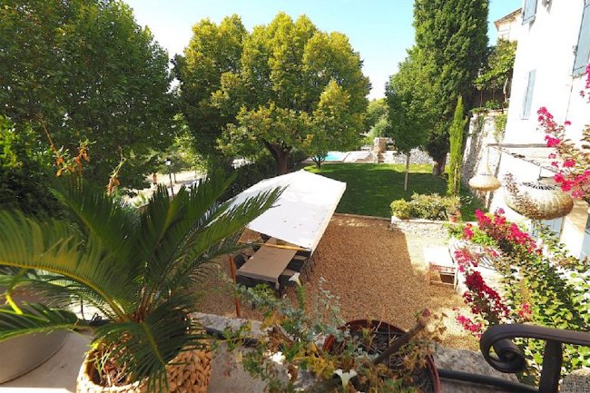 A Private Villa in the Picturesque Village of Joucas