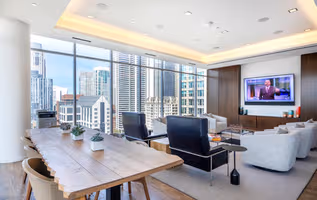 Huron Street Serviced Apartment