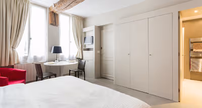 Bretonnerie Serviced Apartment