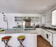 A STONE'S THROW FROM THE LOUVRE, THE SEINE &ITS DELIGHTFUL ISLAND ILE DE LA CITE