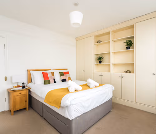 4 Bedroom House In Centre East Croydon