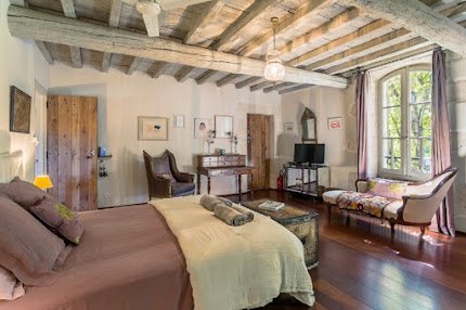 St Remy Provencal Villa With Mediterranean Essences