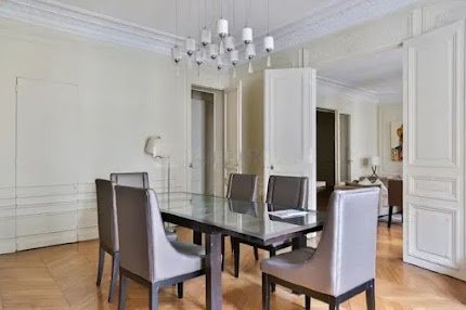 A 220SQM HAUSSMANN JEWEL ON THE CROWN OF CHAMPS ELYSEES