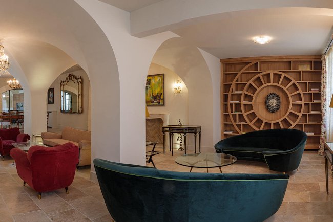 A Magical and Excessive St Remy Villa