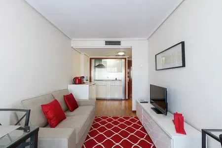 Calle de Julián Serviced Apartment