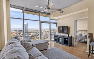 Glass House Apartment