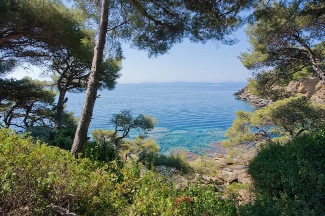 A Luxurious French Riviera Villa