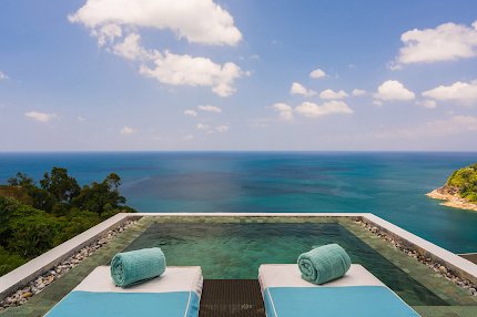 A Sophisticated Luxury Villa in Phuket