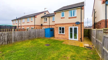 Relaxing 3 Bedroom Chester Home with Garden