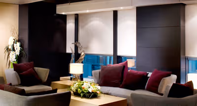 Bright living area at Wellington Street Serviced Apartments, Central