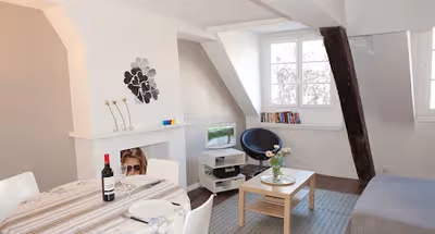 Elegant Parisian Studio in Marais 4eme