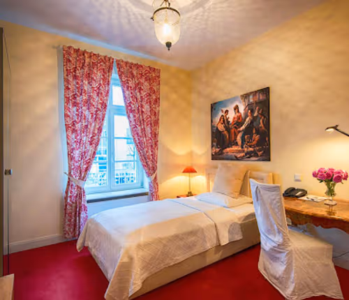 Niedenau Serviced Apartment