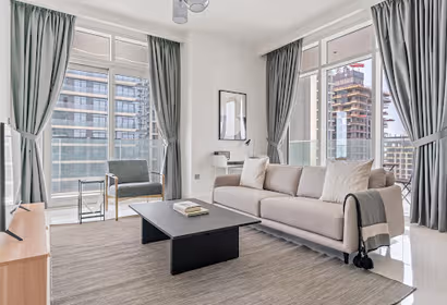 Waterfront view 2 BR Apartment