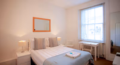 Studios near Kensington Gardens in Paddington