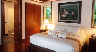 Splendid Villa Near Kata Beach