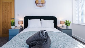 Stylish Modern Apartment in Conwy