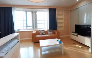 West Yan'an Road Deluxe Suite