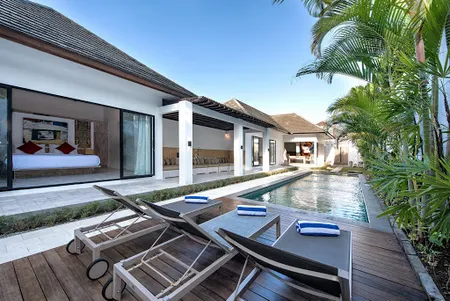 A Villa Paradise Near Seminyak Beach