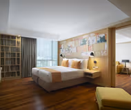 Soi Phetchaburi Apartments