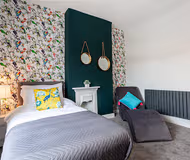 Master bedroom at Hacken Lodge