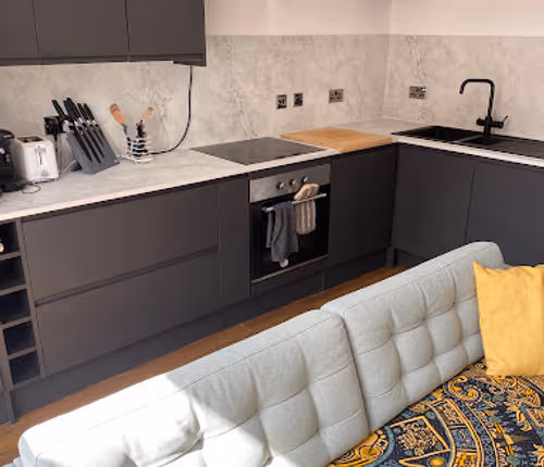 Colourful one bedroom apartment