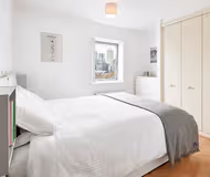 Stratford 4-bedroom apartment