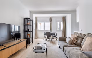 Nova Esquerra de l'Eixample Serviced Apartment