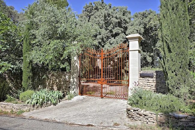 A Dream French House at the Foot of Mont Ventoux