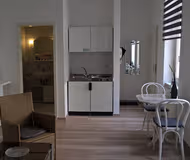 Franz Serviced Apartment