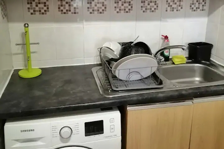 Equipped Kitchen at Gatwick Apartments