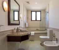 Main bathroom at Palm Jumeirah Serviced Apartment, Jumeirah Lake Towers