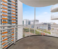 Stratford 4-bedroom apartment