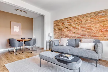 Antiga Esquerra de l'Eixample Serviced Apartment