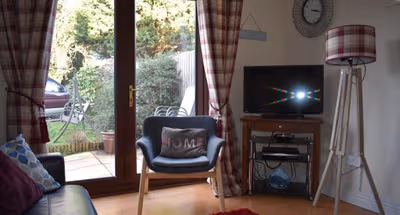 Garden Room Apartment